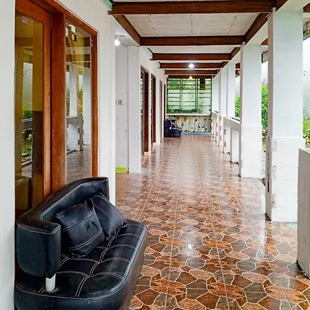 Villa Kampus Near Taman Safari Cisarua Puncak RedPartner-3